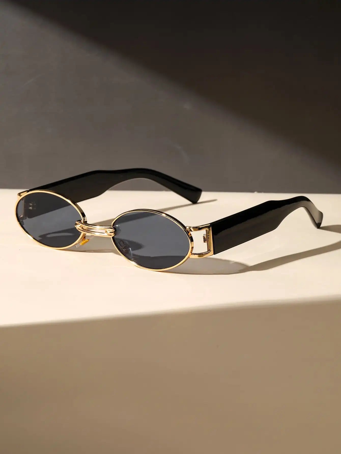 Marbella Shades