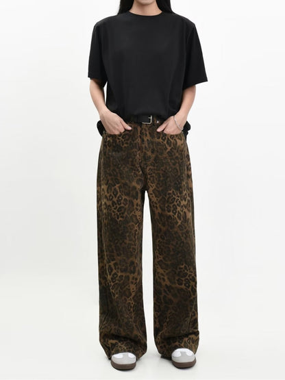 Mid-Rise Leopard Straight Leg Jeans