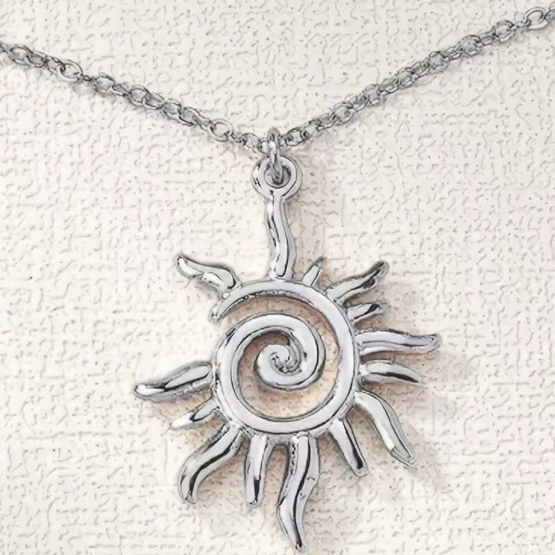 Solaria Vintage Pendant