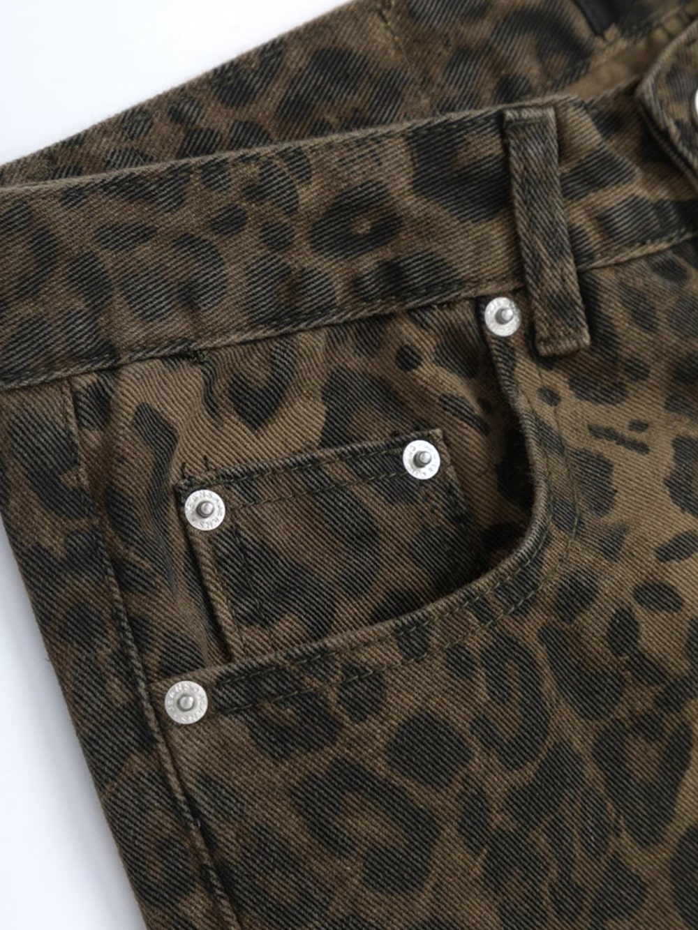 Mid-Rise Leopard Straight Leg Jeans