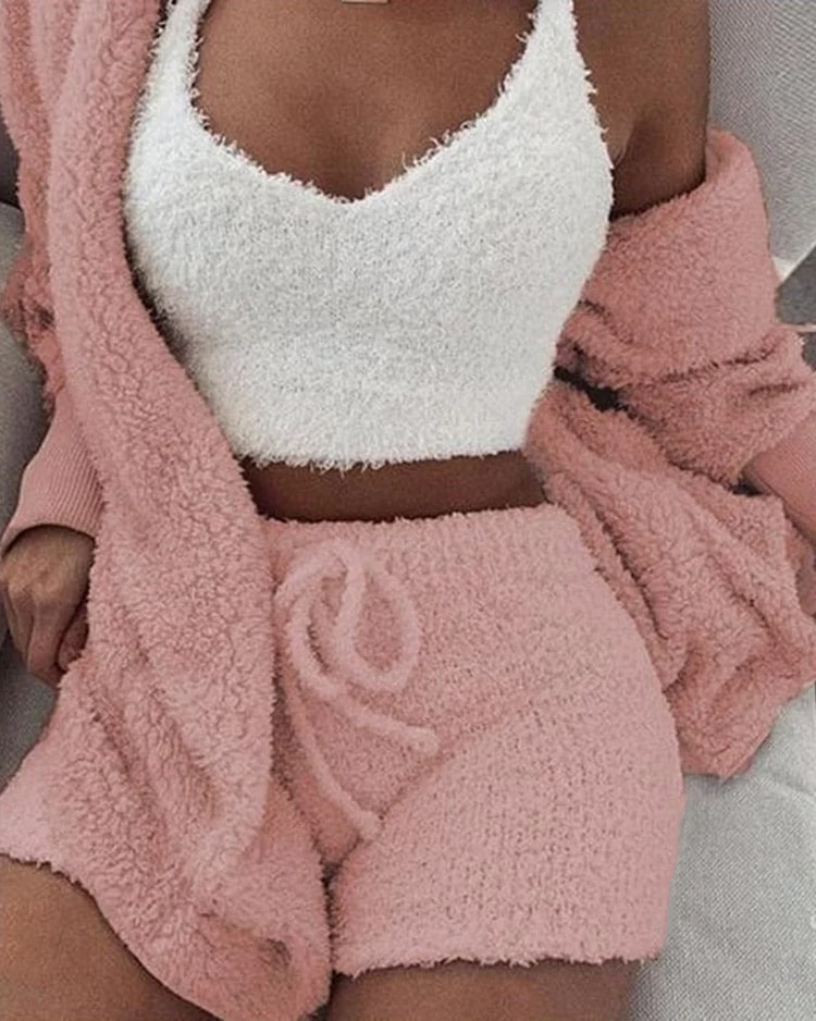 Cozy Elegance: 3-Piece Plush Women's Set